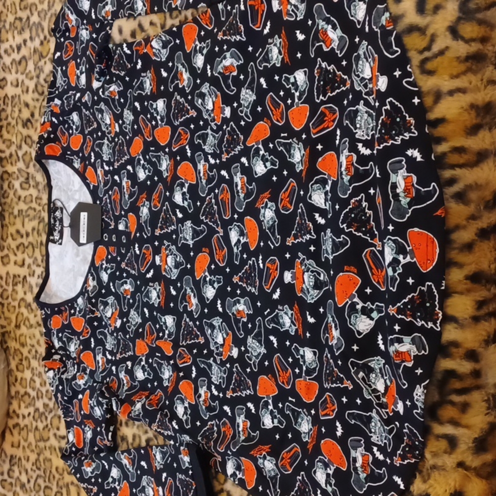 NWT KILLSTAR 2X SLEEPDRESS LONG-SLEEVED SUPER SOFT AND STRETCHY BLACK WITH ORANG - Picture 3 of 8